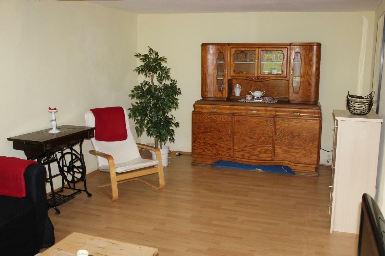 Schraeges Haus Villa Treis-Karden Esterno foto